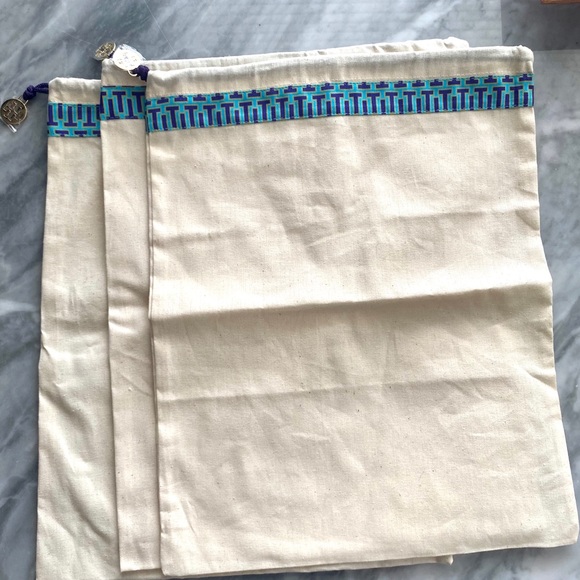 Tory Burch Standard Shoe Duster Bag (1)  💜 - Picture 8 of 8